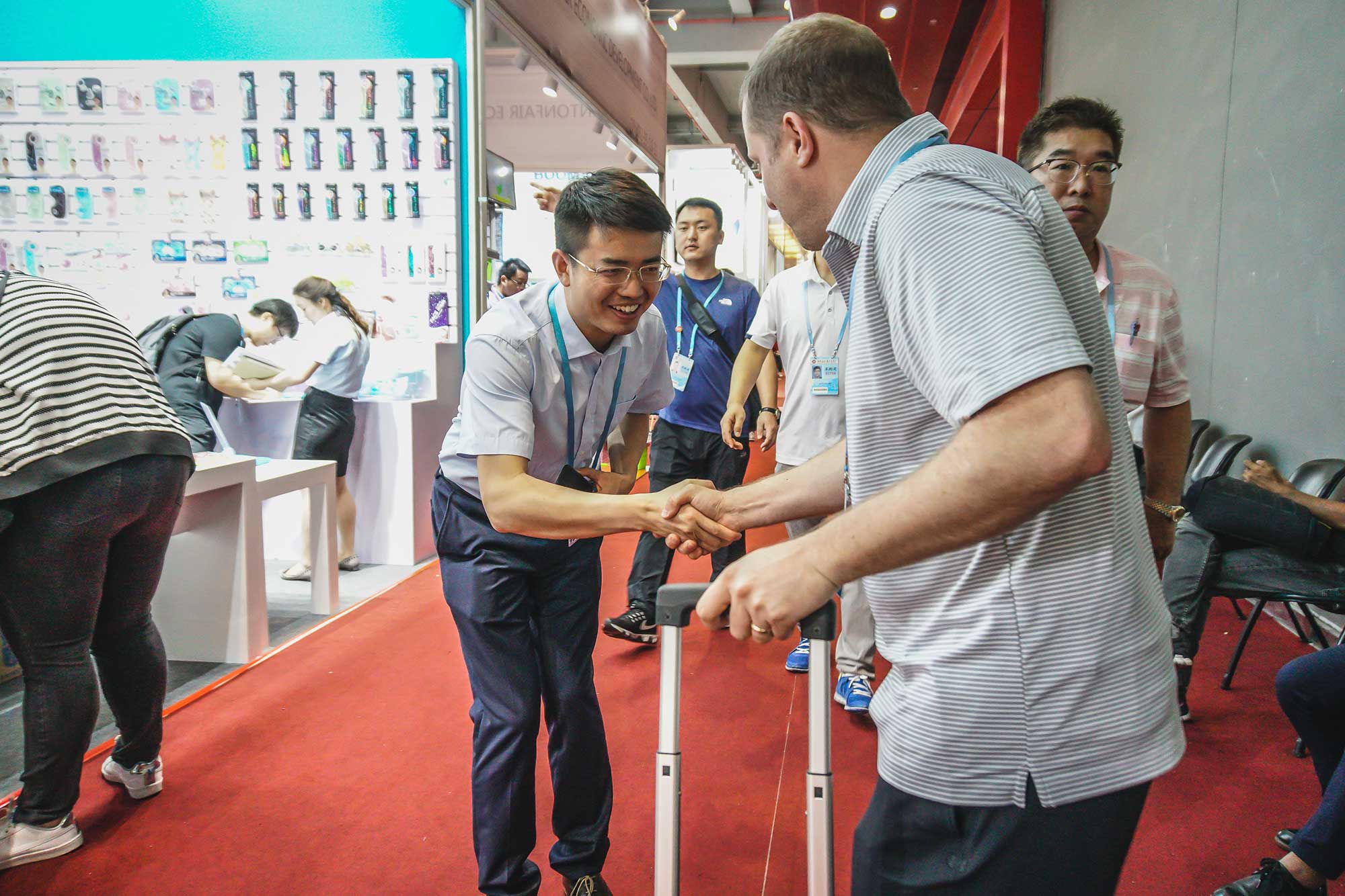 Meeting with Suppliers at the Canton Fair