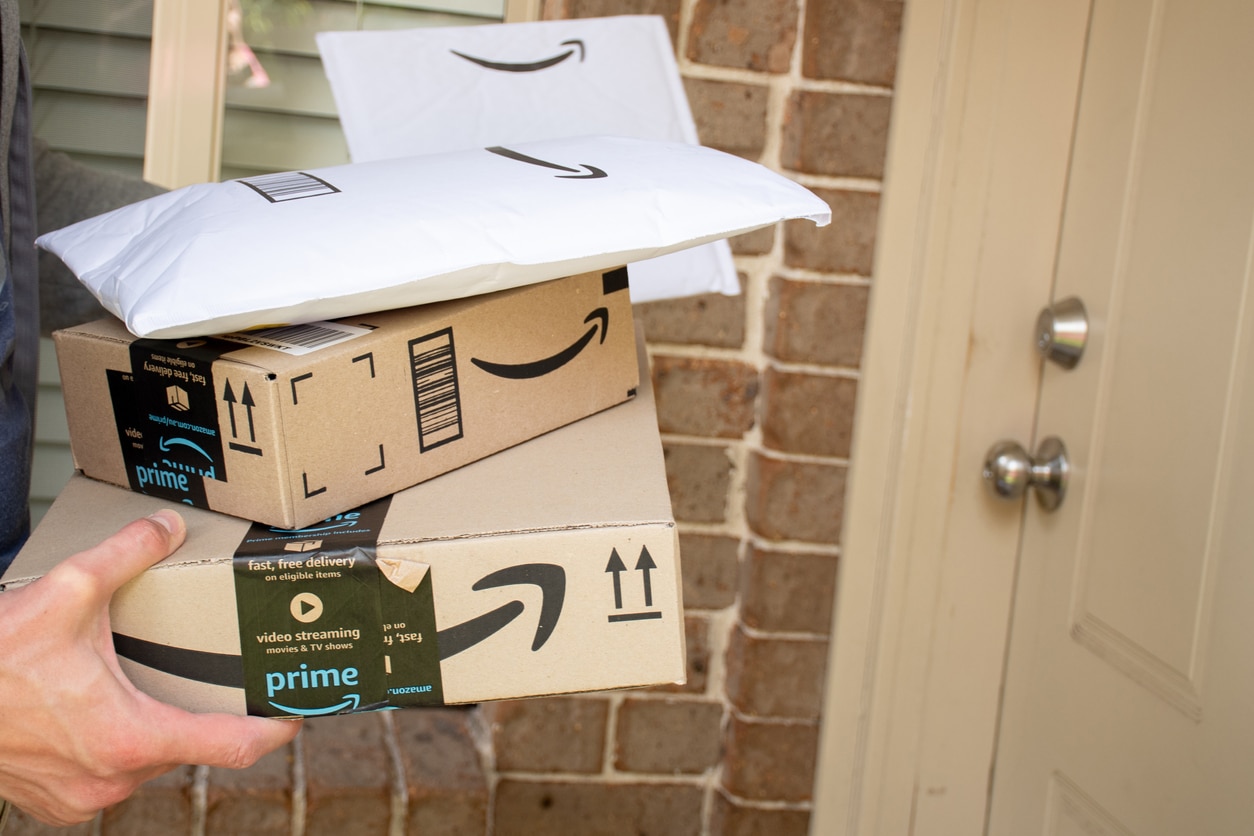 Amazon door to door delivery